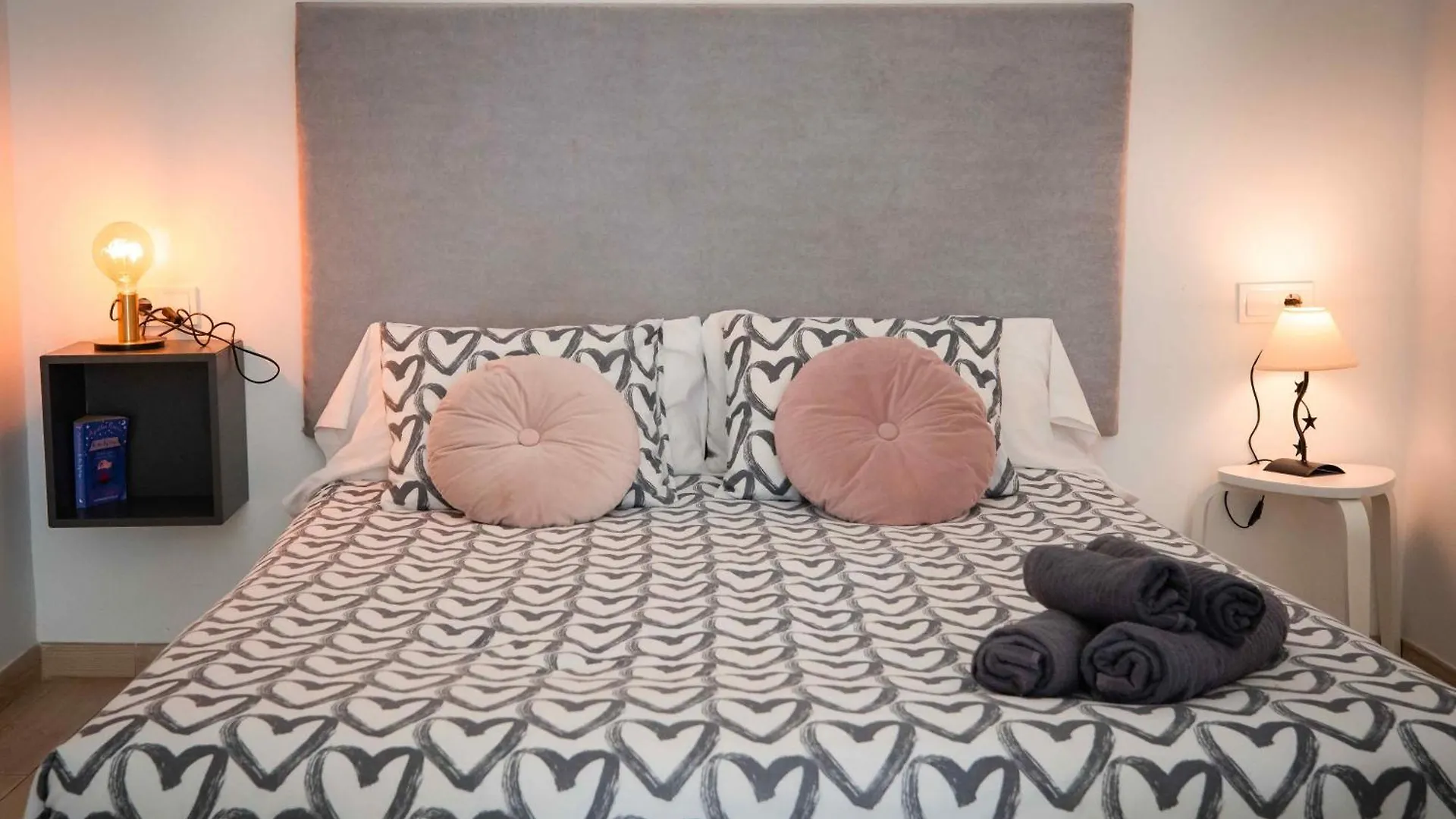 Claveles Suite By Lets Malaga 0*,